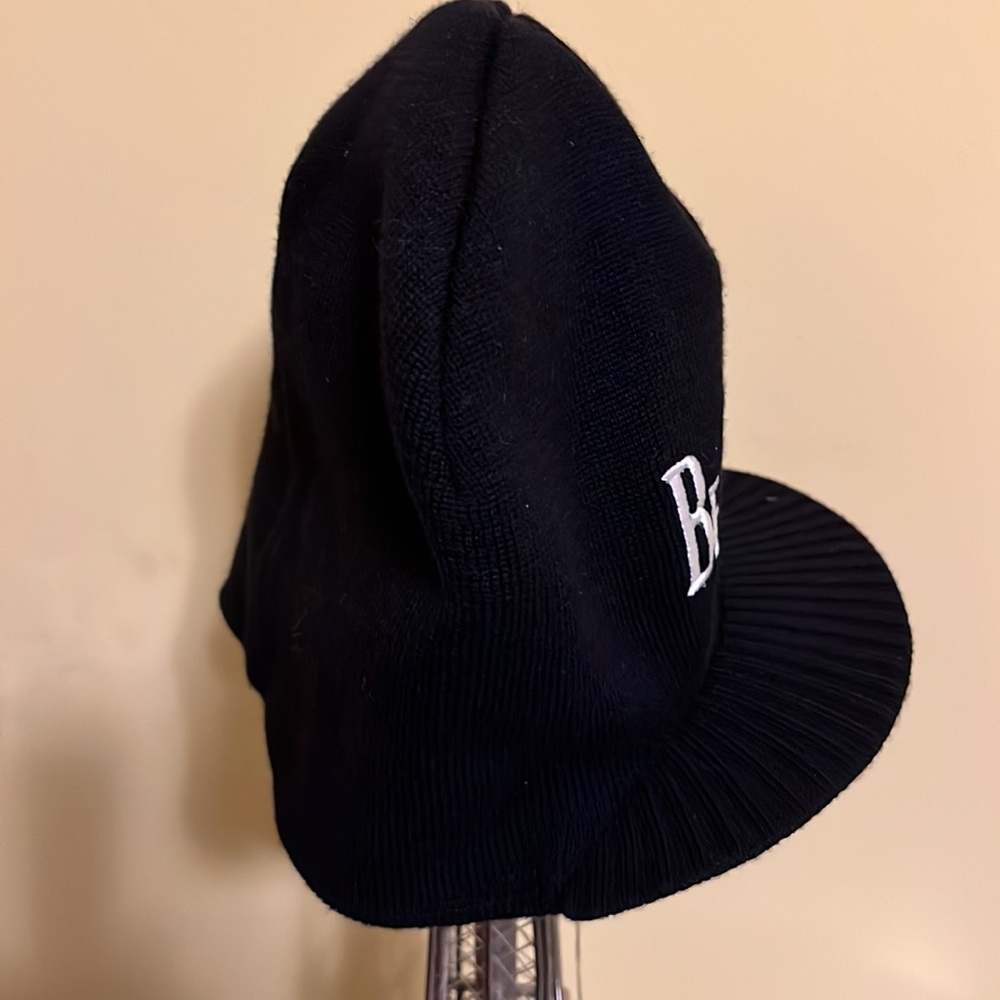 Beatles knit cap - Picture 7 of 8